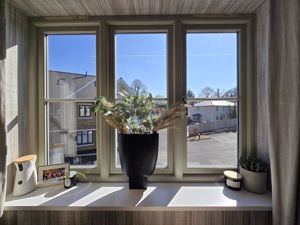 Photo 18- click for photo gallery